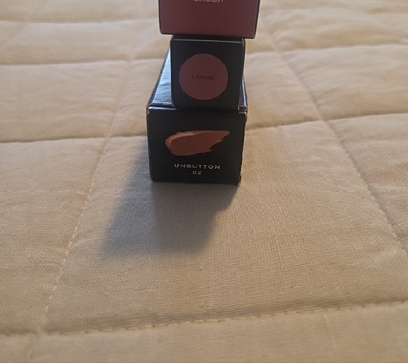 Fenty Beauty Stunna Lip Paint +2 BUNDLE ~ $60 RETAIL! - Picture 2 of 2